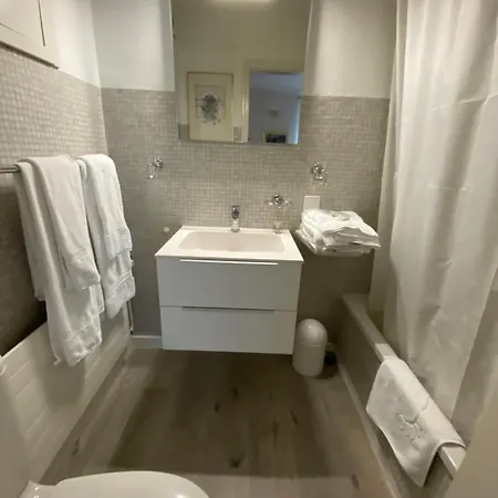 Ani Apartment *